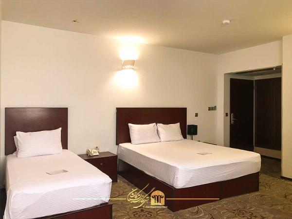 اتاق سه تخته